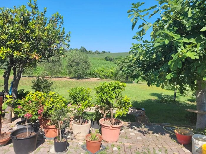 Casa con 7 locali in vendita in Via Poggiomarino, Rimini