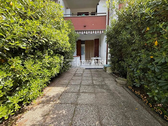 Appartamento trilocale in vendita in Viale Raffaello Sanzio, Comacchio