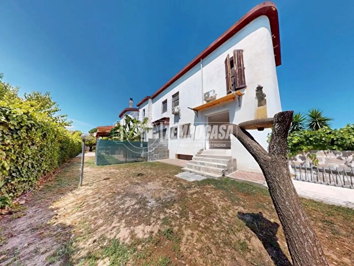 Casa trilocale in vendita in Via Fratelli Catoni, Sassari