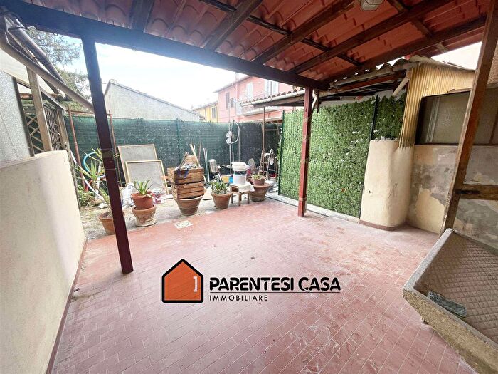 Casa con 6 locali in vendita in Firenze