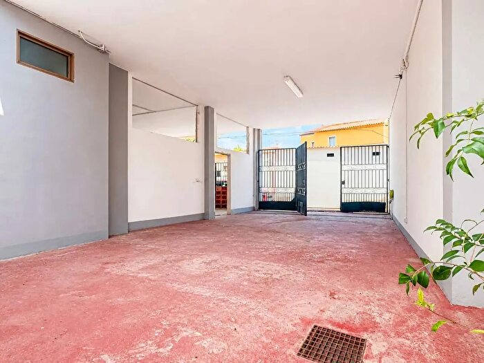 Casa quadrilocale in vendita in Vico San Basilio, Decimoputzu