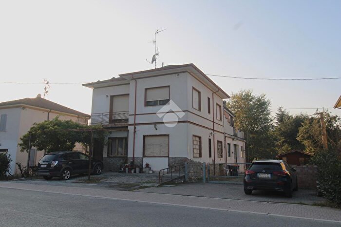 Casa trilocale in vendita in Via Bivio Montegelli, Sogliano Al Rubicone