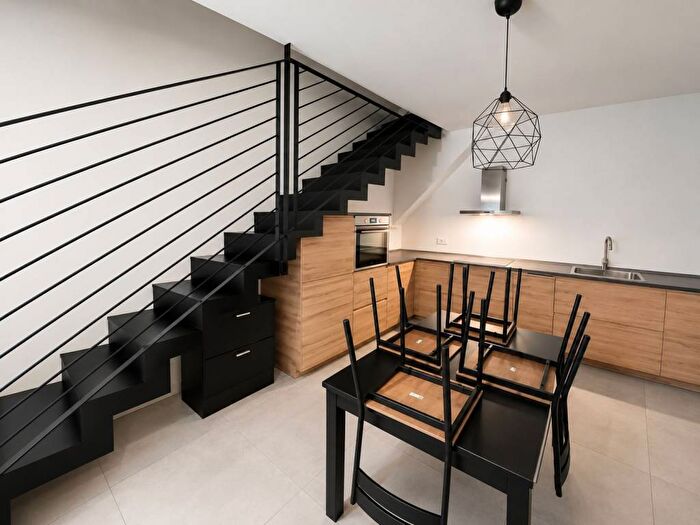 Appartamento bilocale in affitto in Via Garian, Washington, Milano