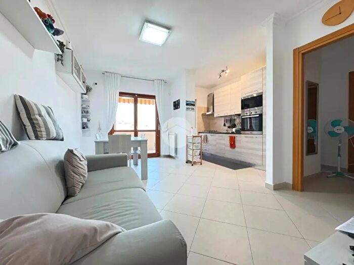Appartamento bilocale in vendita in Viale Leonida Tonelli, Roma