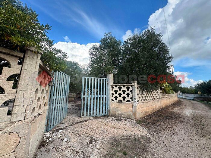 Casa bilocale in vendita in Via Granchi, Leporano