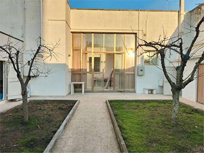 Appartamento quadrilocale in affitto in Leuca, Lecce