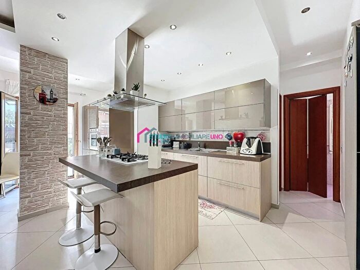 Appartamento quadrilocale in vendita in Via Michelangelo Buonarroti San Vitaliano Napoli, San Vitaliano