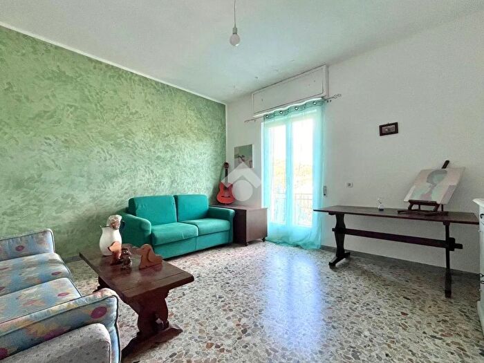 Appartamento trilocale in vendita in Via Secchinetto, Canale Monterano