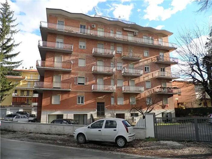 Appartamento con 5 locali in vendita in VLe della Repubblica, Sulmona