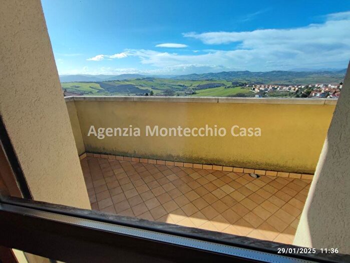 Appartamento quadrilocale in vendita in Via Roma, Tavullia