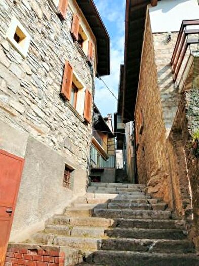 Appartamento bilocale in vendita in Via Trieste, Centro Valle Intelvi