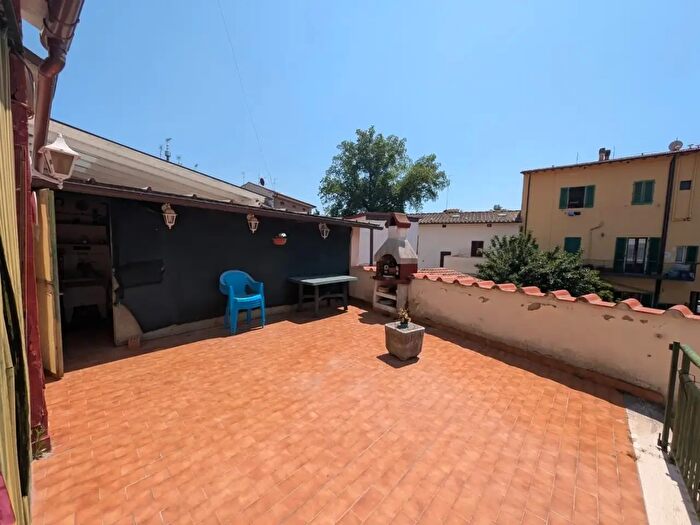 Appartamento con 5 locali in vendita in a Emilio Bardini, Empoli