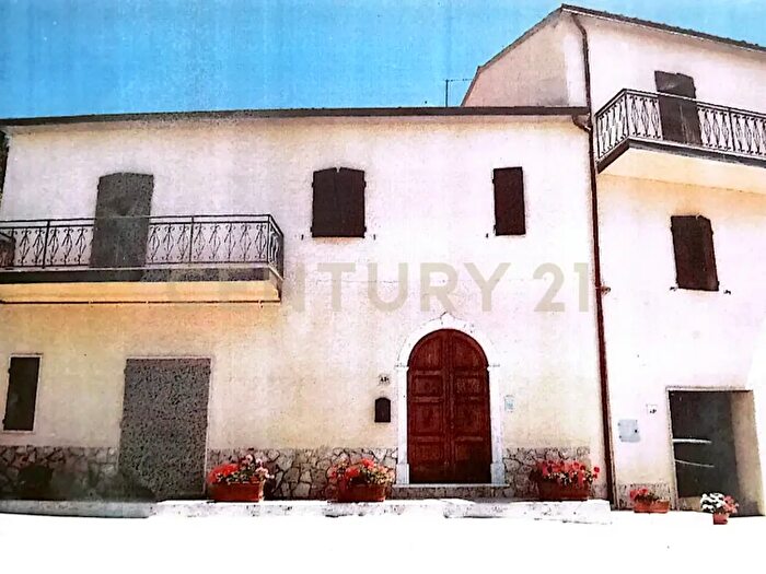 Casa con 9 locali in vendita in Sp Snc, Manciano