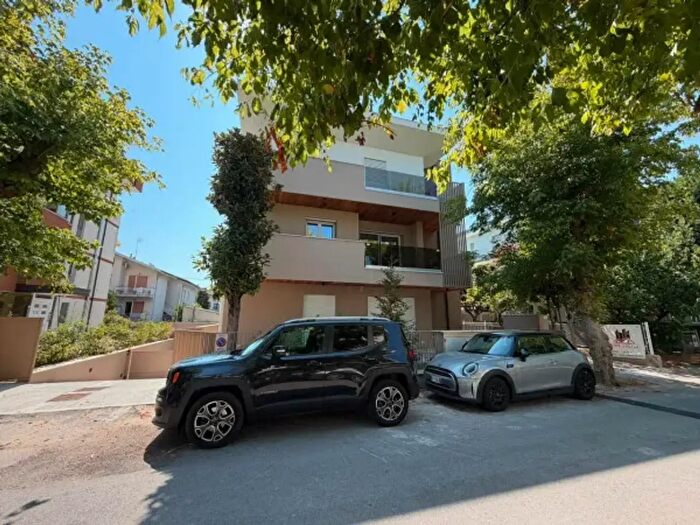 Appartamento trilocale in vendita in Piazza Settembre, Riccione