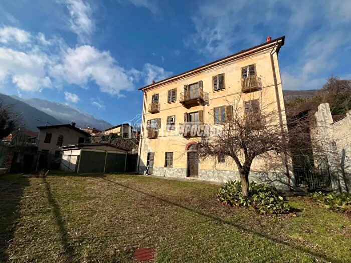 Case in Vendita e in Affitto - 2