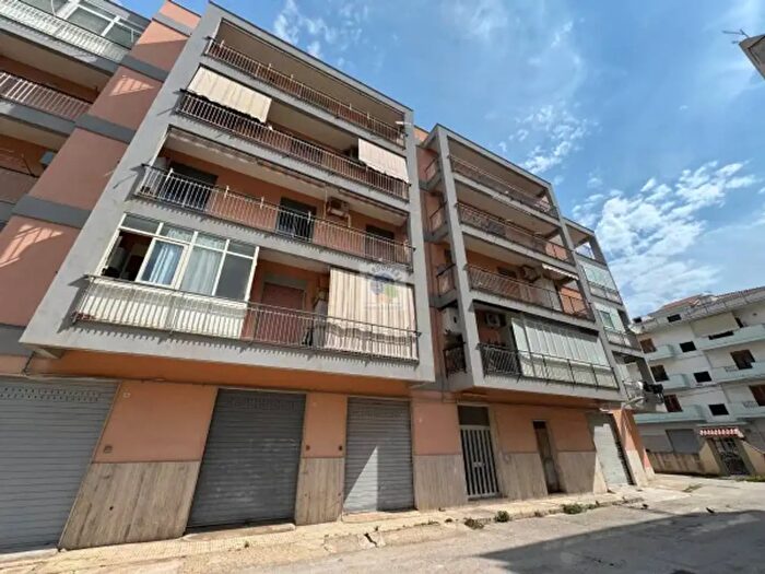 Appartamento quadrilocale in vendita in Via Luigi Vanvitelli, Siracusa