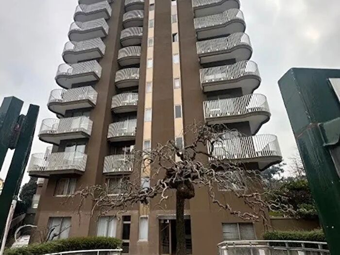 Appartamento con 6 locali in vendita in Via Vittorio Veneto, Sesto San Giovanni