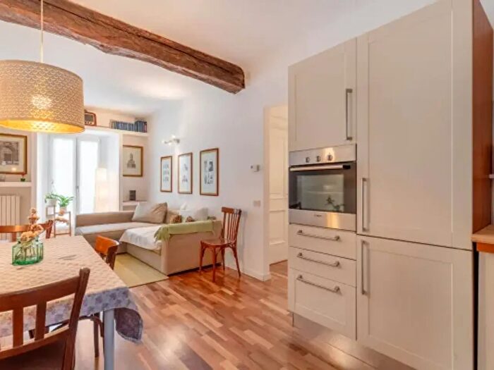 Appartamento bilocale in affitto in Via Medici, Milano