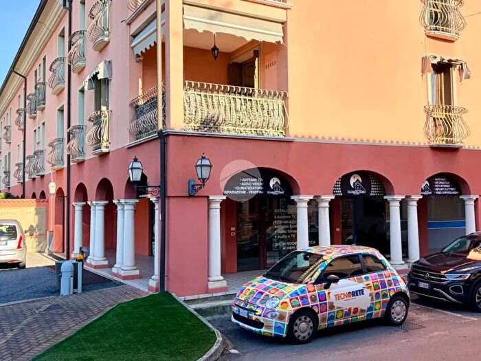 Appartamento bilocale in vendita in Via Vittorio Emanuele II, Flero