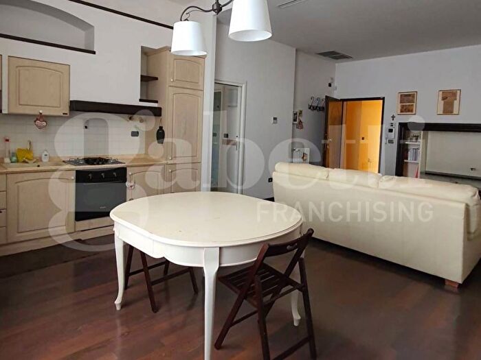 Appartamento bilocale in affitto in Via Cavour, Centro Storico, Brindisi