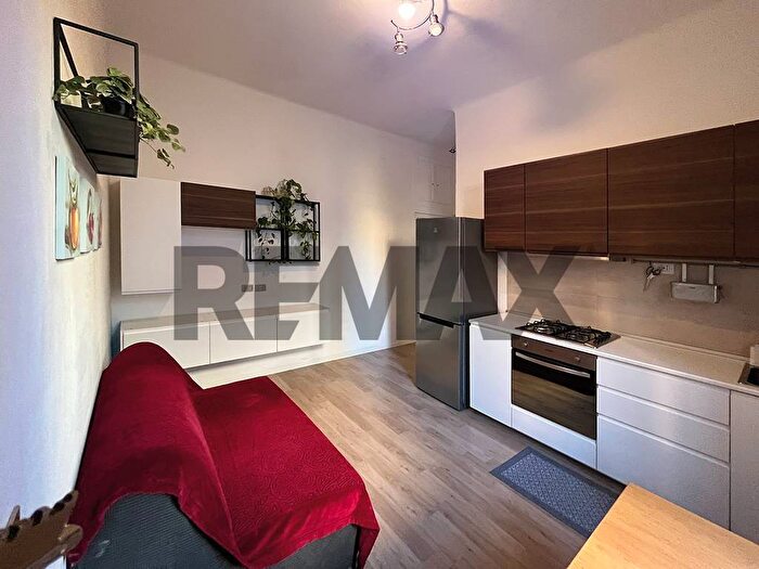 Appartamento bilocale in affitto in Viale Carlo Espinasse, Certosa, Milano