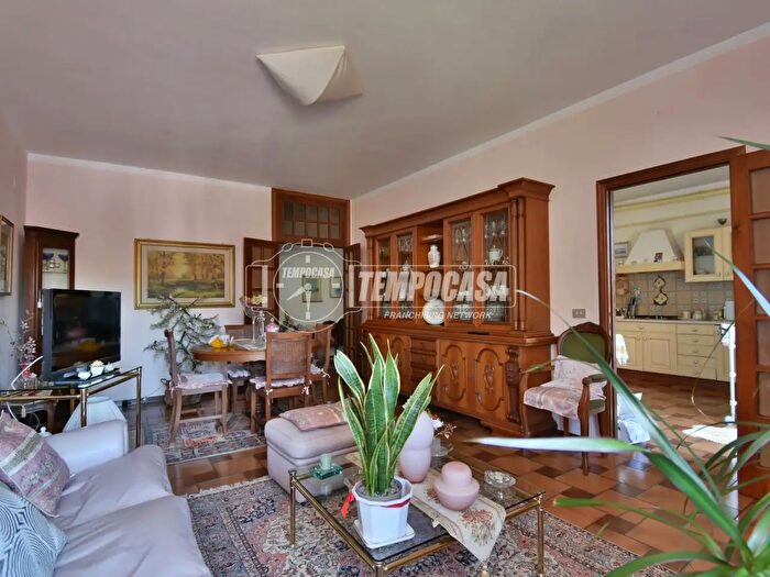 Appartamento con 5 locali in vendita in Via Forlanini, Tolentino