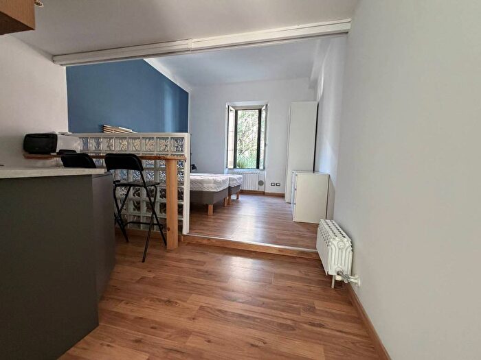 Appartamento monolocale in affitto in Via Marco Polo, Porta Nuova, Milano