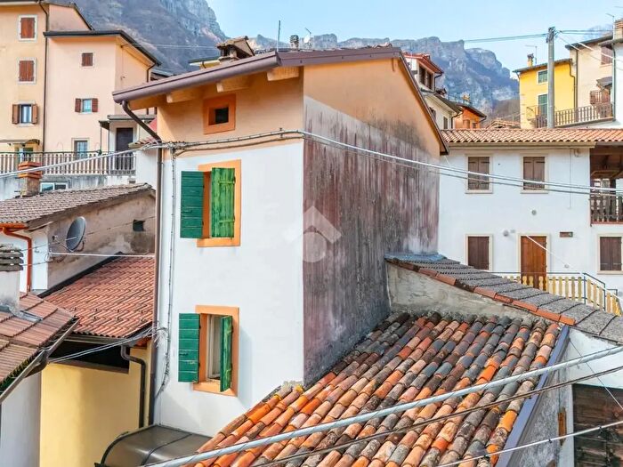 Casa con 5 locali in vendita in Via di Sopra, Selva Di Progno