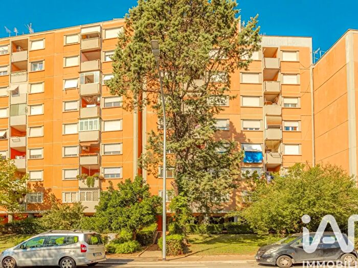Appartamento quadrilocale in vendita in Viale Caduti per La Resistenza, Roma