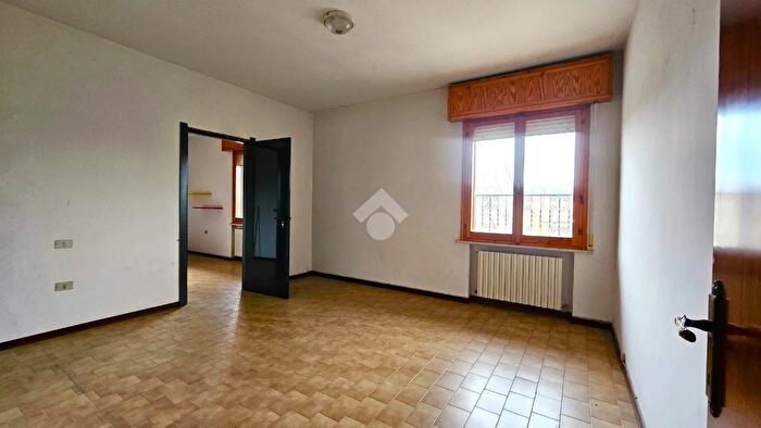 Appartamento quadrilocale in vendita in Via Roma, San Giovanni In Marignano