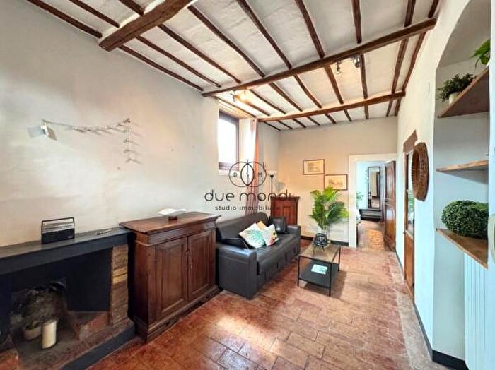 Appartamento bilocale in vendita in Via del Macello Vecchio, Spoleto