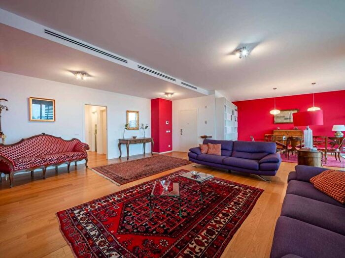 Appartamento quadrilocale in affitto in Via Ambrogio Spinola, City Life, Milano