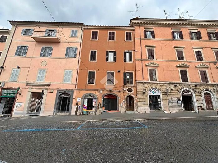 Appartamento trilocale in vendita in Via Italo Belardi, Genzano Di Roma