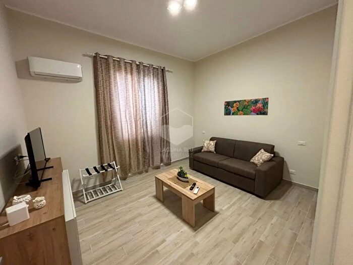 Appartamento bilocale in affitto in Via Salemi, Mazara Del Vallo