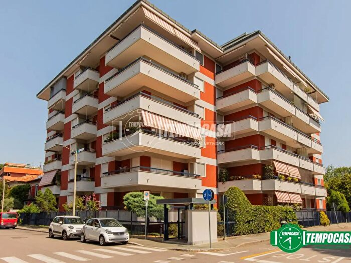 Appartamento quadrilocale in vendita in Via San Carlo, Castellanza