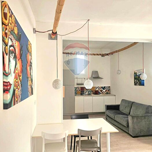 Appartamento bilocale in vendita in Via Alogna, Trapani