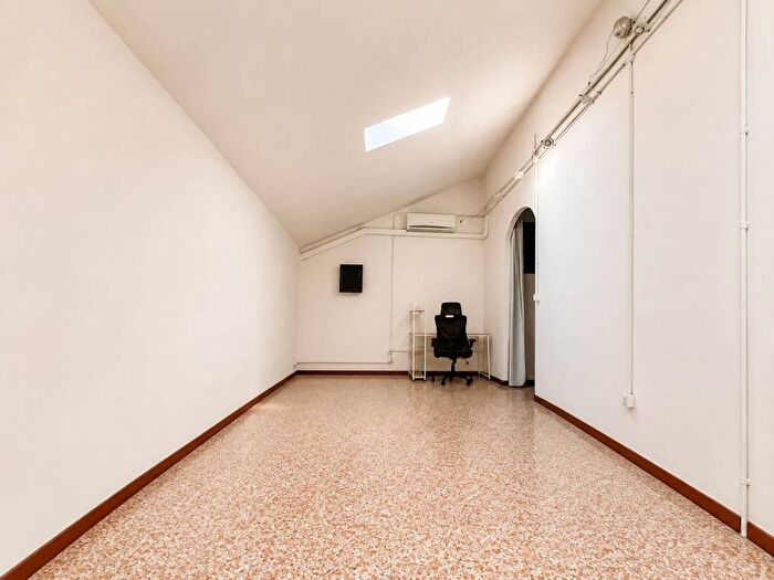 Appartamento bilocale in affitto in Viale Monza, Rovereto, Milano
