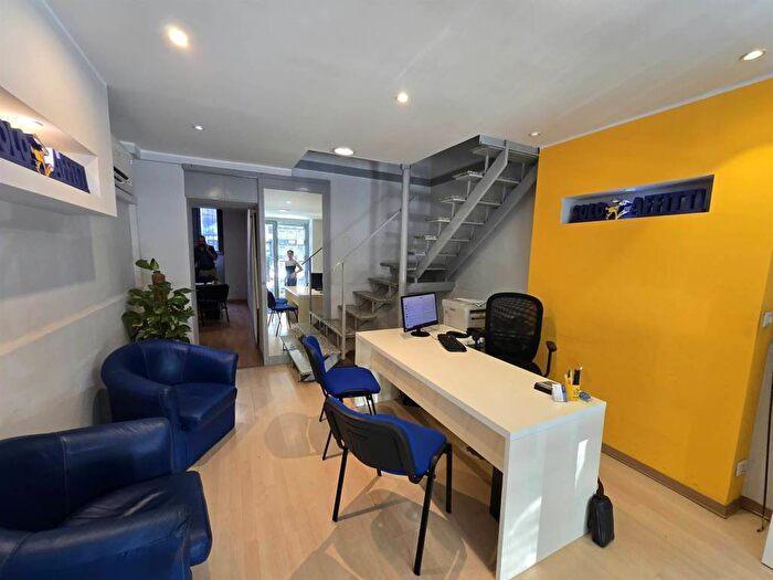 Casa quadrilocale in vendita in via caronda, Borgo, Catania