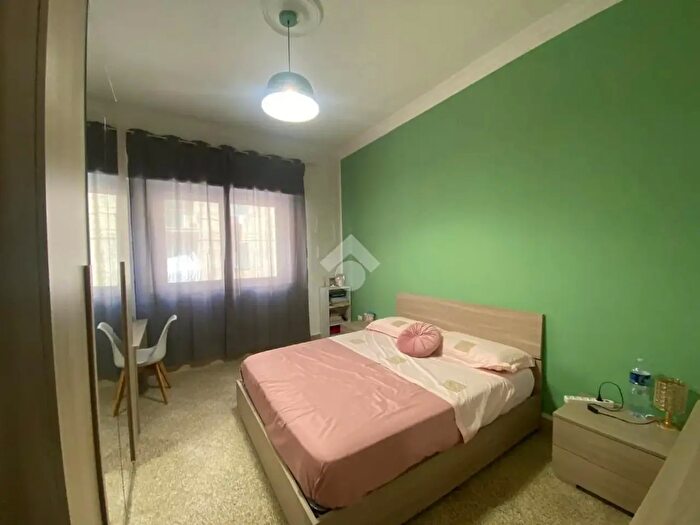 Appartamento trilocale in affitto in Via Manfredi Luigi, Palermo