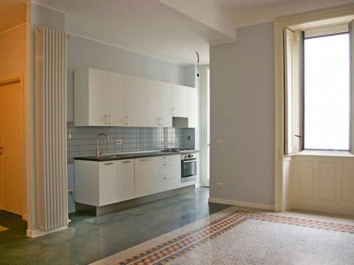 Appartamento bilocale in affitto in Via Vincenzo Foppa, Dezza, Milano