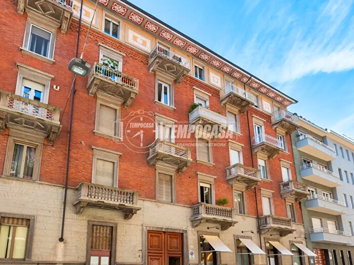 Appartamento trilocale in vendita in Via Giuseppe Talucchi, Torino
