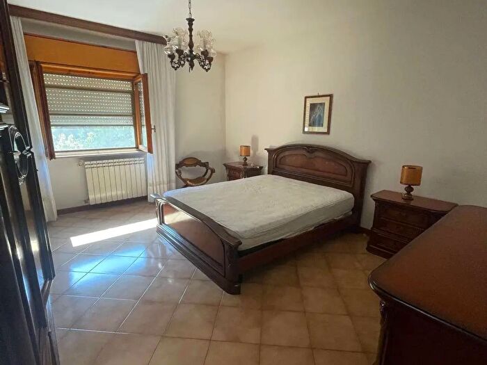 Appartamento con 5 locali in vendita in Frosinone