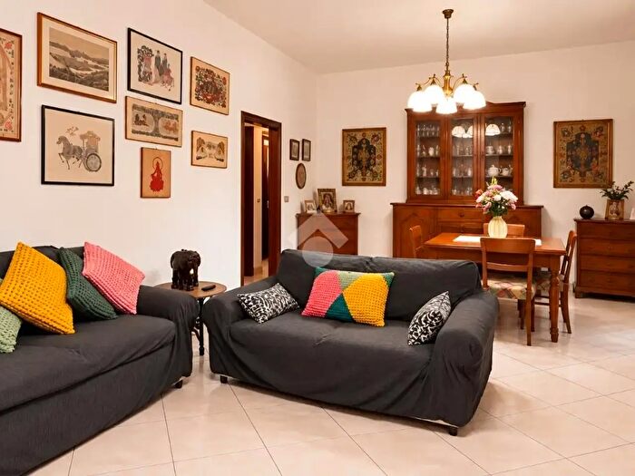Appartamento trilocale in vendita in Via Privata Alessandro Antonelli, Milano