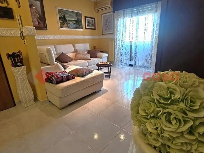 Appartamento trilocale in vendita in Via Abruzzi, Modugno