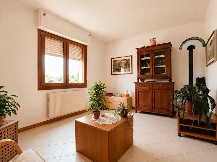 Appartamento trilocale in vendita in Via Castel dei Guidi, Pistoia
