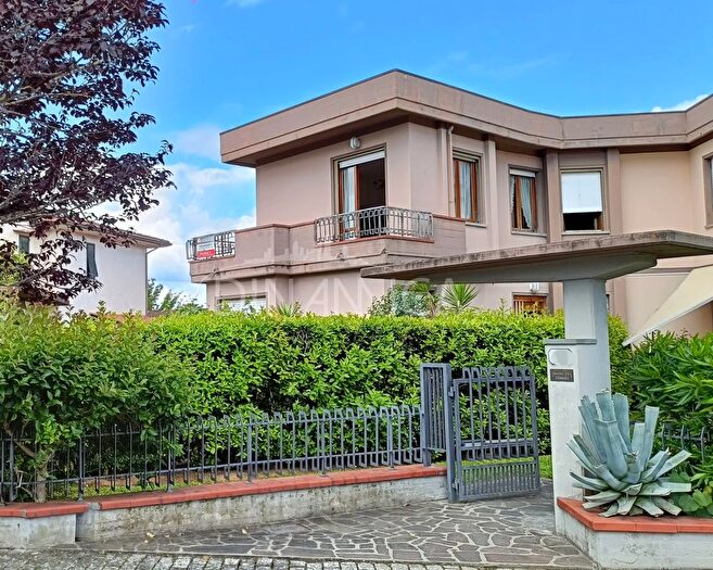 Appartamento quadrilocale in vendita in Vinci