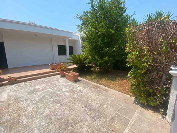 Casa trilocale in affitto in Morgicchio, Specchiolla, Carovigno