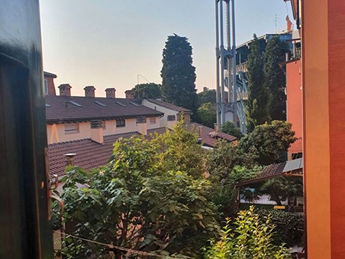 Appartamento trilocale in affitto in Via Porrettana, Saragozza fuori Porta, Bologna