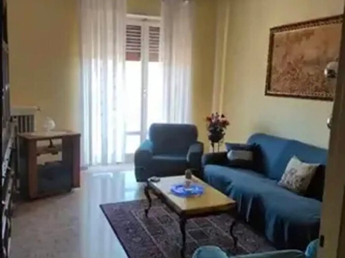 Appartamento trilocale in vendita in Viale Regina Margherita, Castelnuovo Don Bosco