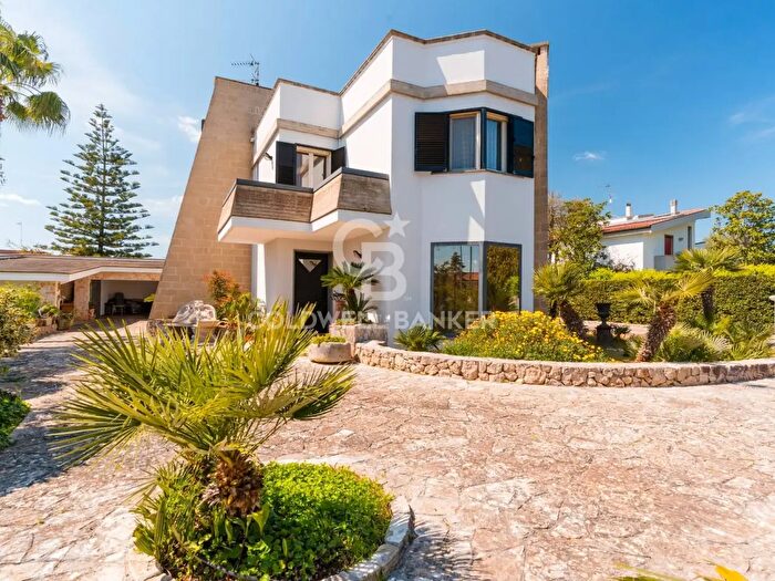 Casa con 5 locali in vendita in Viale degli Ulivi, Galatina